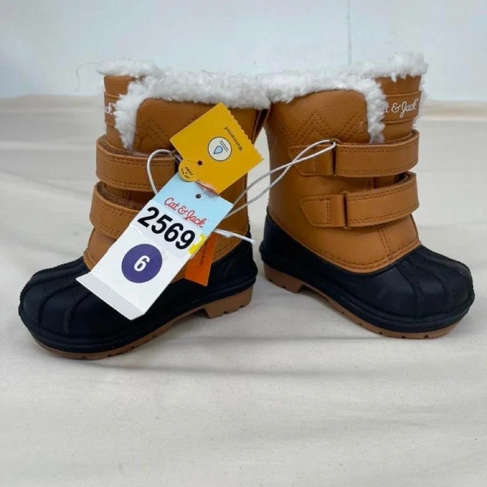 Cat & Jack Toddler Girls Snow Boots